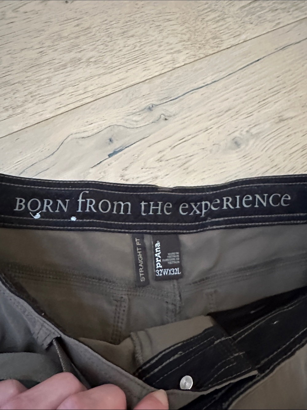 Prana hiking pants - Picture 6 of 8